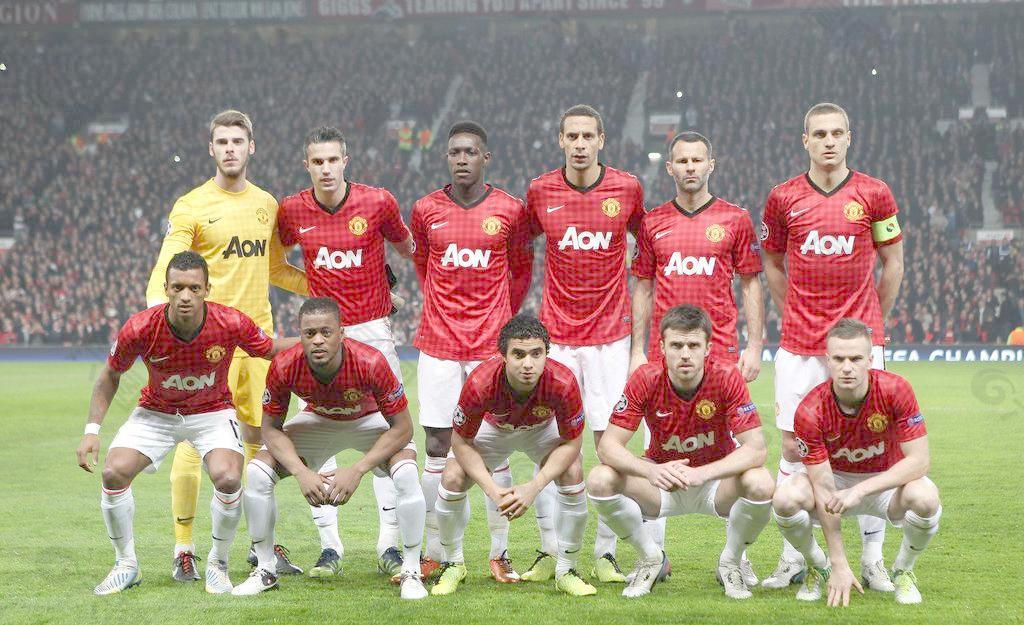 社交媒体上 社交媒体上